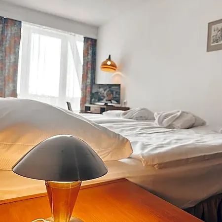 Medlov Depandance Holiday park 3*
